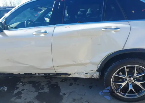 2021 Mercedes-Benz Glc 300 4Matic Suv from USA, damaged, VIN W1N0G8EB3MF905879